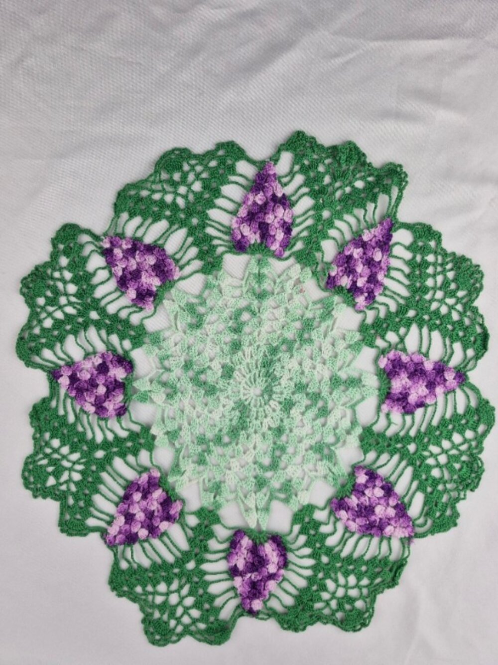 Vintage Large Crocheted Round Doily Green Leaf Raised 3D Purple Grape Clusters